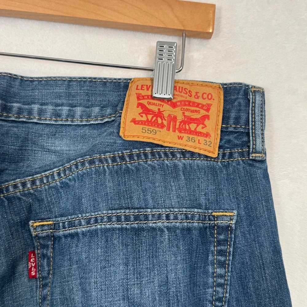 Levis levi 559